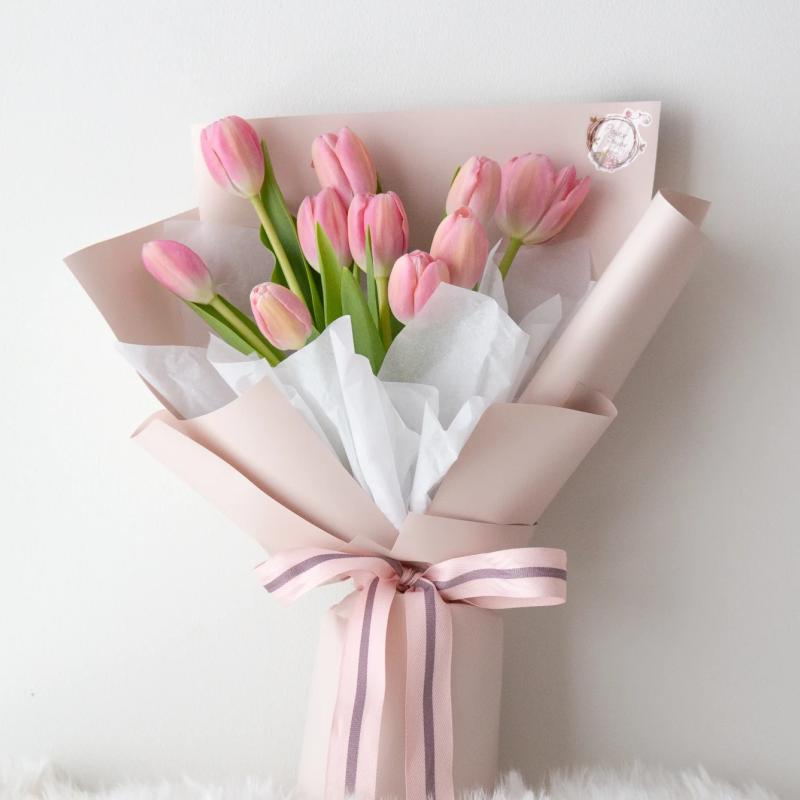Top 10 Best Flowers for Valentine's Day in Malaysia 2025 4 Tulips