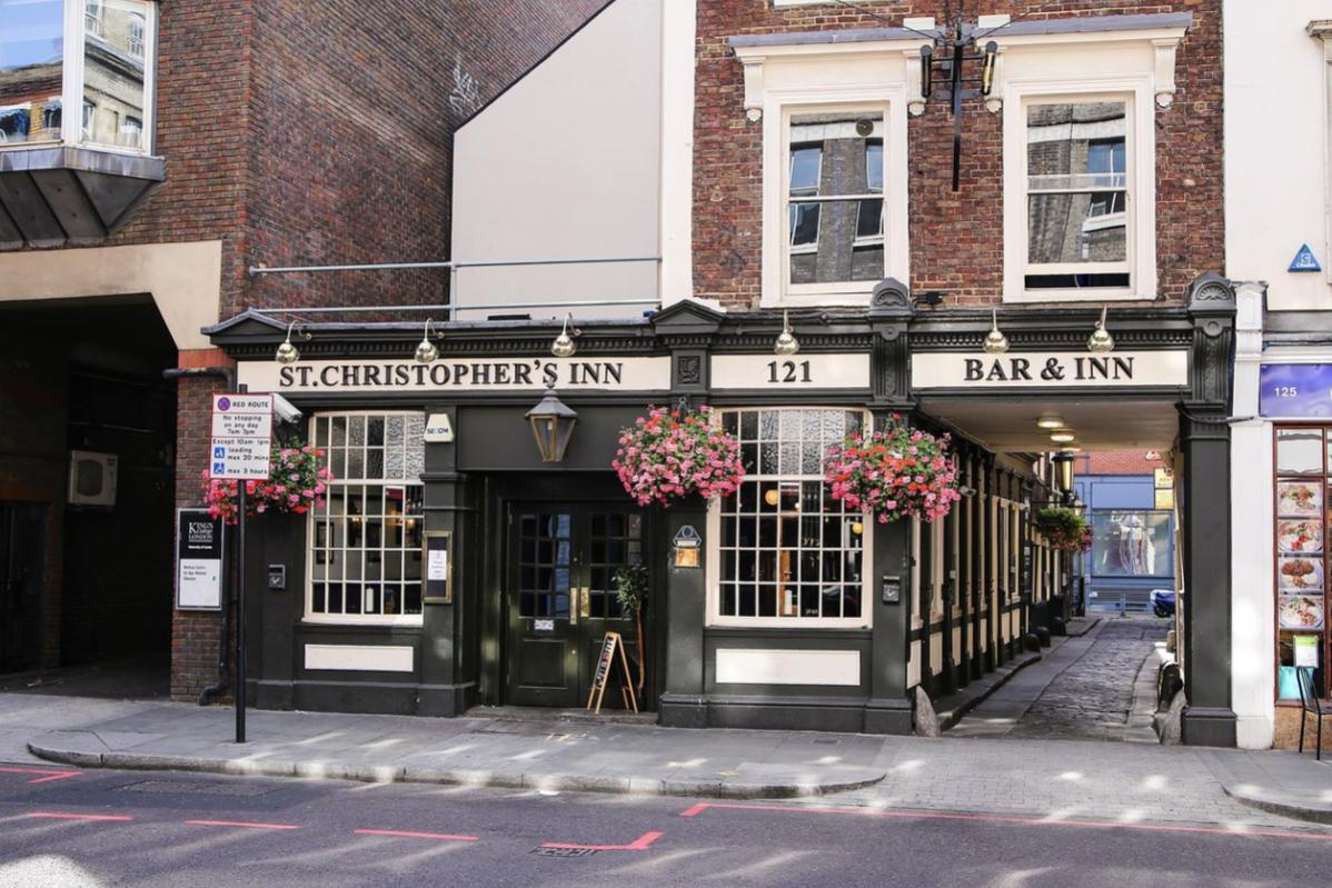 8 Penginapan Murah Terbaik Bawah RM300 di London 2025 20 london 7