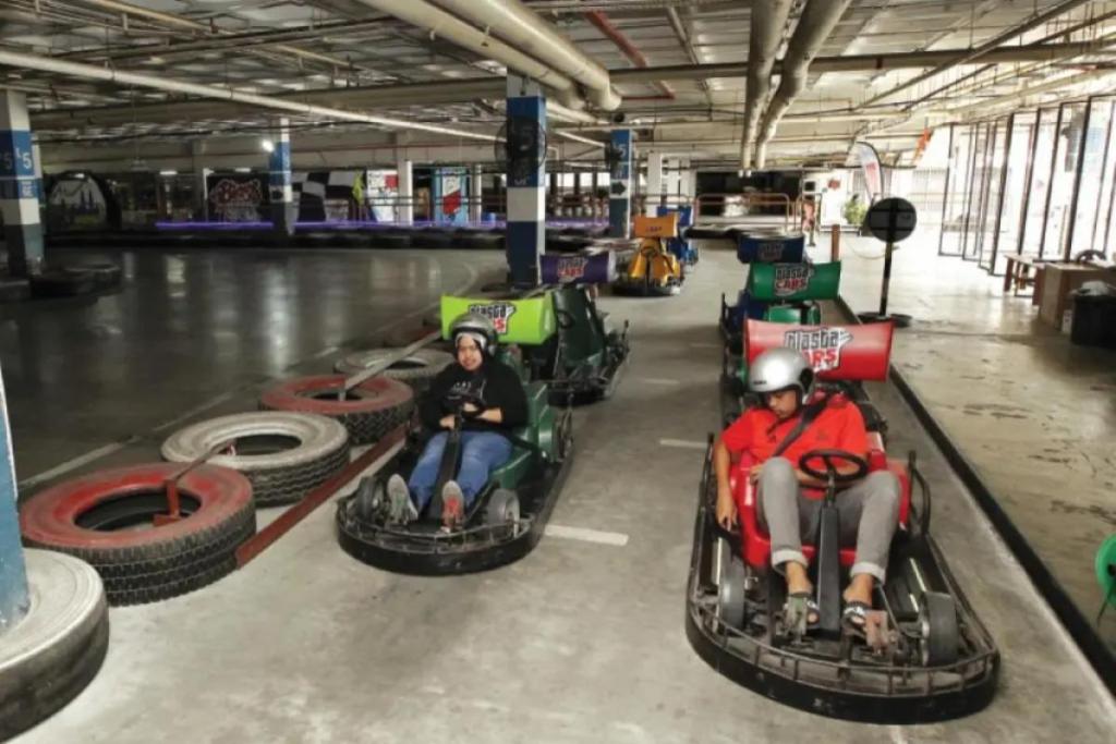 Top 10 Best Places for Anniversary Celebrations in KL 2025 20 Blastacars-Malaysia-race-track