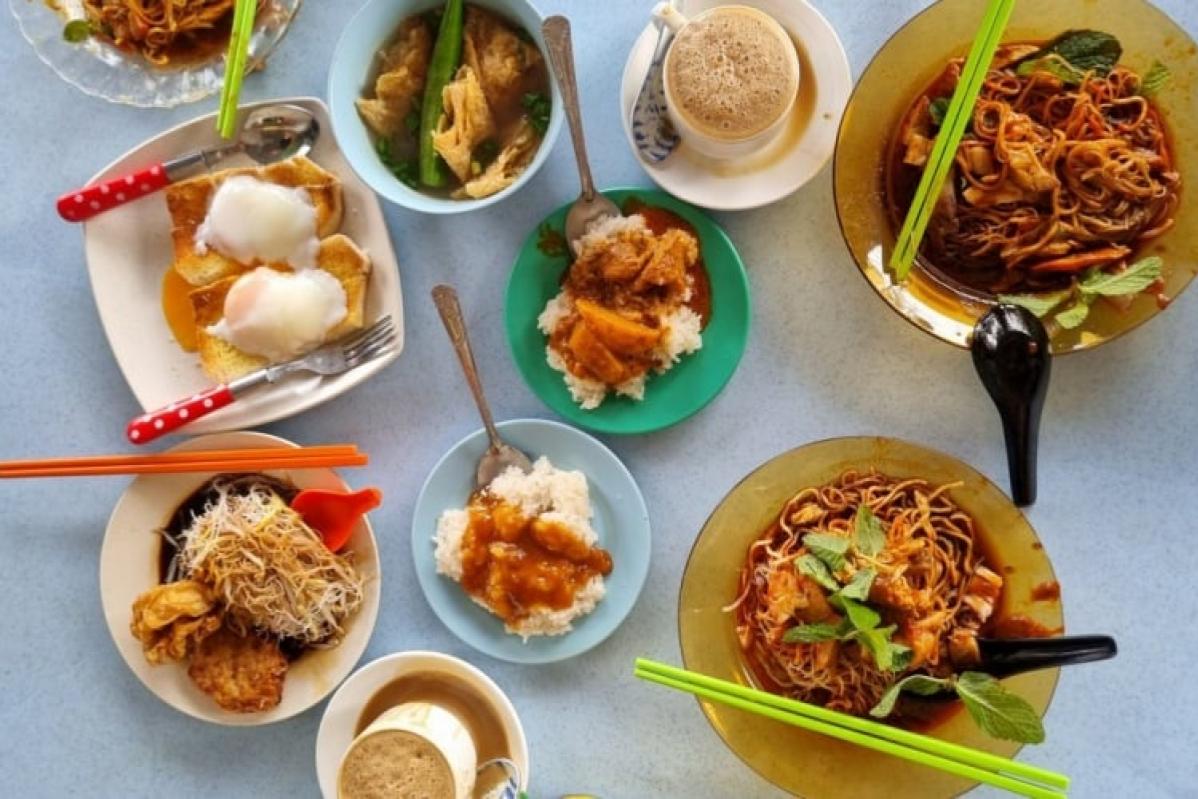 Top 10 Best Kopitiam Breakfasts in Ipoh 2025 17 Kedai-Kopi-Keng-Nam-dishes