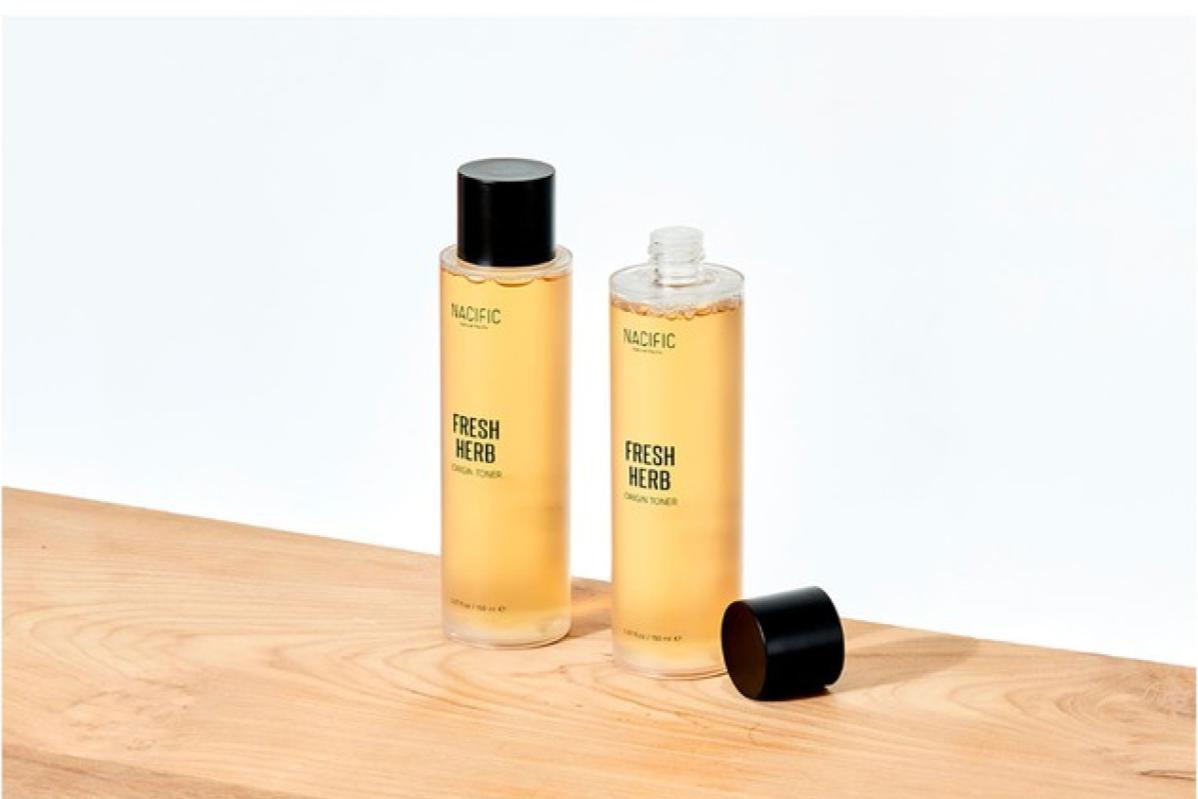 Top 10 Best Korean Toners in Malaysia 2025 7 NACIFIC Fresh Herb Origin Toner 150ml