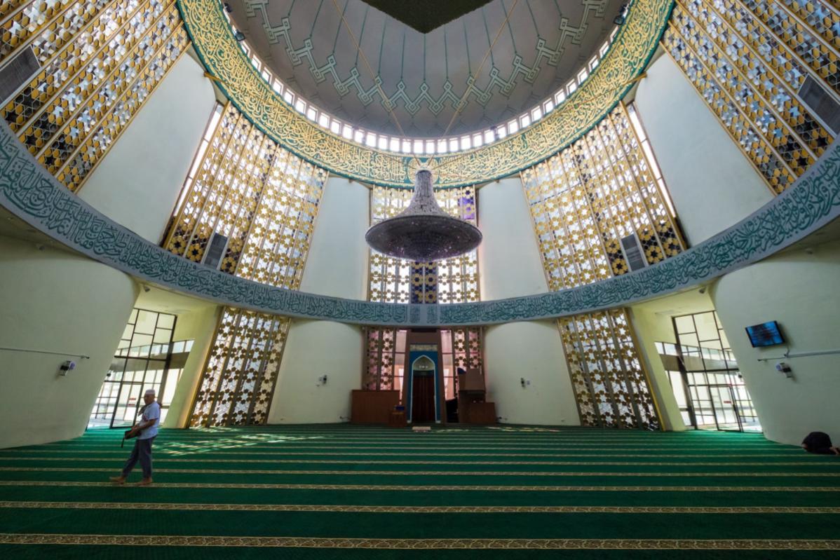 Top 10 Best Breakfast Restaurants in Kota Kinabalu 2025 3 Sabah State Mosque