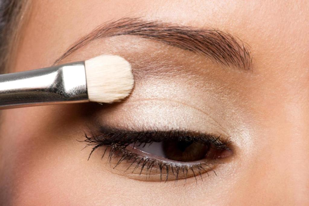 A Simple and Easy Step-by-Step Makeup Guide for Beginners 7 makeup 2