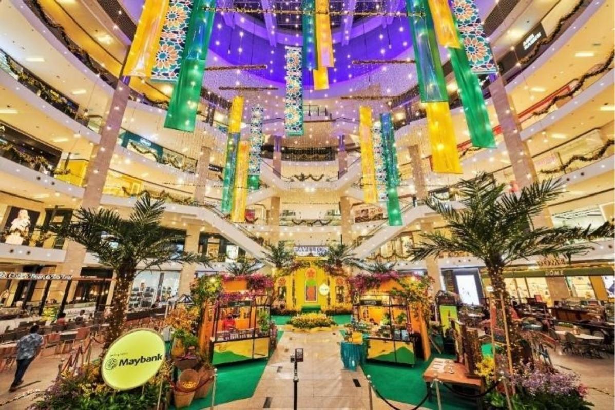 10 Best Things To Do During Hari Raya Aidilfitri & Hari Raya Haji 2025 10 Admire Hari Raya Decorations At Malls