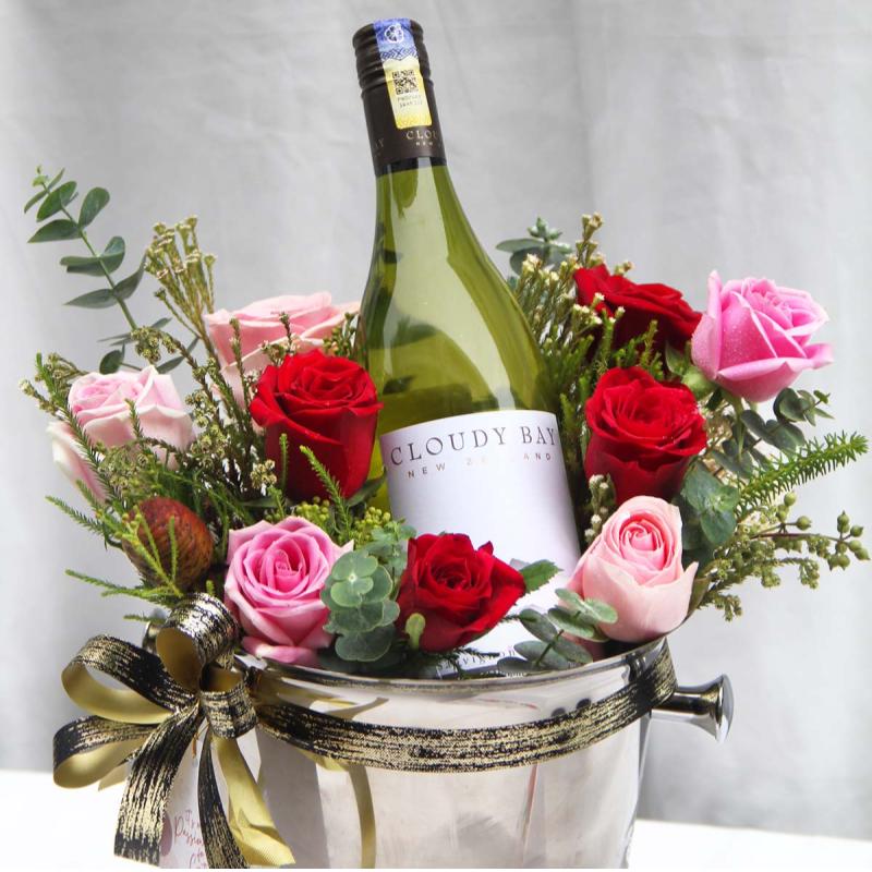 Top 10 Best Creative Gift Wrapping Services in KL & Selangor 2025 5 Eska Creative Gifting 1