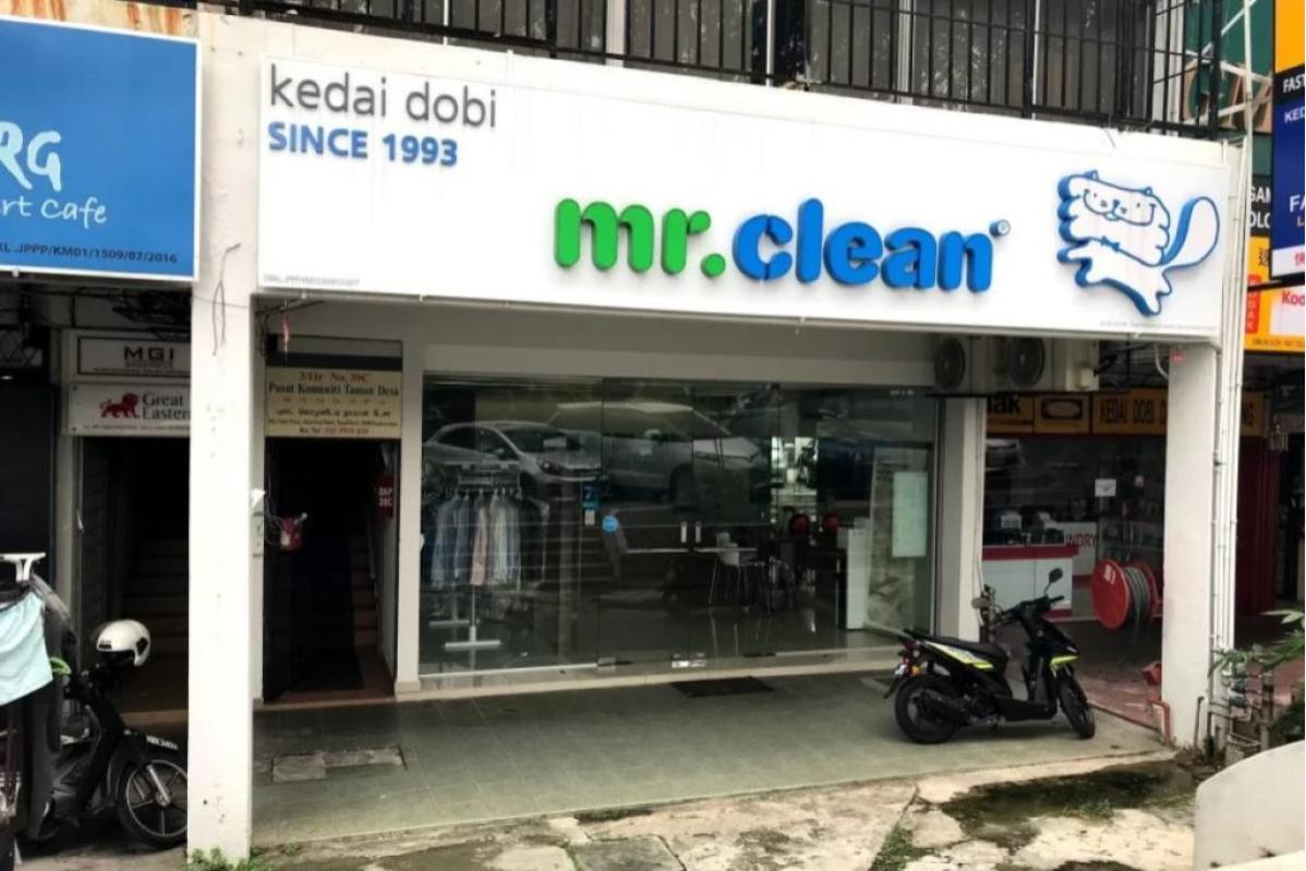 Top 10 Best Dry Cleaning Services in Selangor & KL 2025 18 mr.clean-shop-exterior