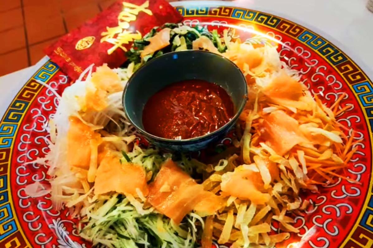 Top 10 Best Nyonya Restaurants in Penang 2025 21 Nyonya-Breeze-yee-sang