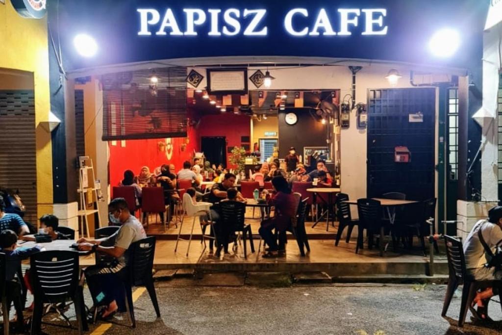 Top 10 Best Western Food Restaurants in Penang 2025 18 PAPISZ-CAFE-exterior