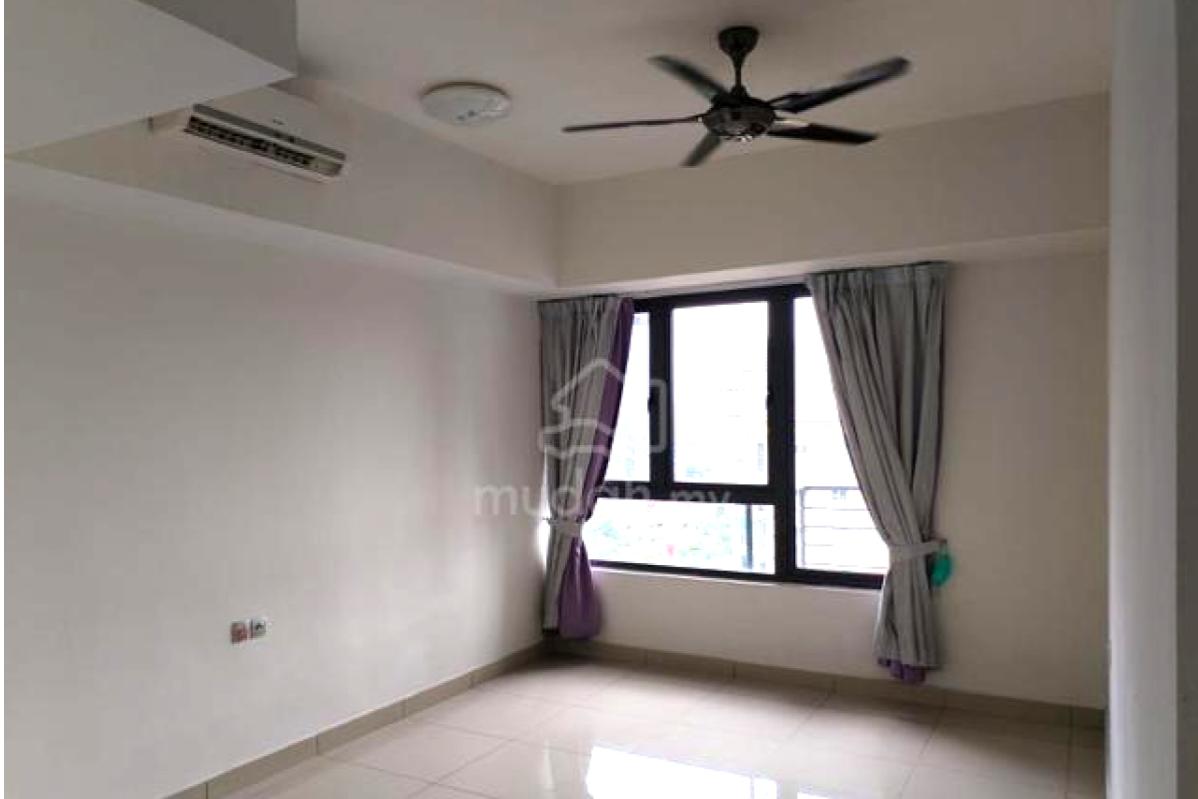 Top 10 Best Studios for Rent Under RM1,000 for Working Adults in Kuala Lumpur 2025 11 Residence 8 Old Klang Road Studio 1 1