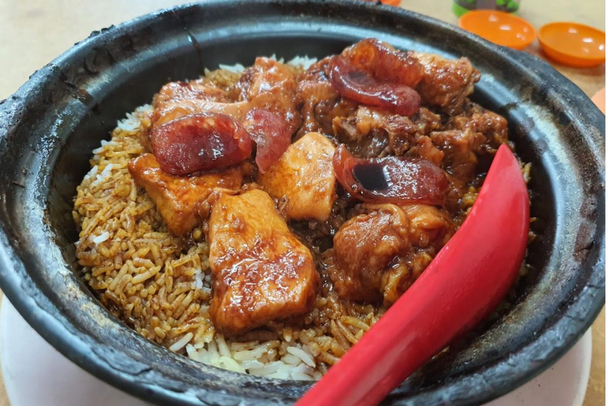 Top 10 Best Delicious Claypot Rice in Kuala Lumpur 2025 17 Restoran-Veng-Soon-claypot-chicken-rice