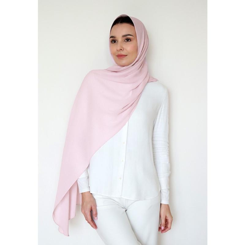8 Selendang Raya Terbaik di Malaysia 2024 9 VELRIA Wafa Textured Chiffon Shawl