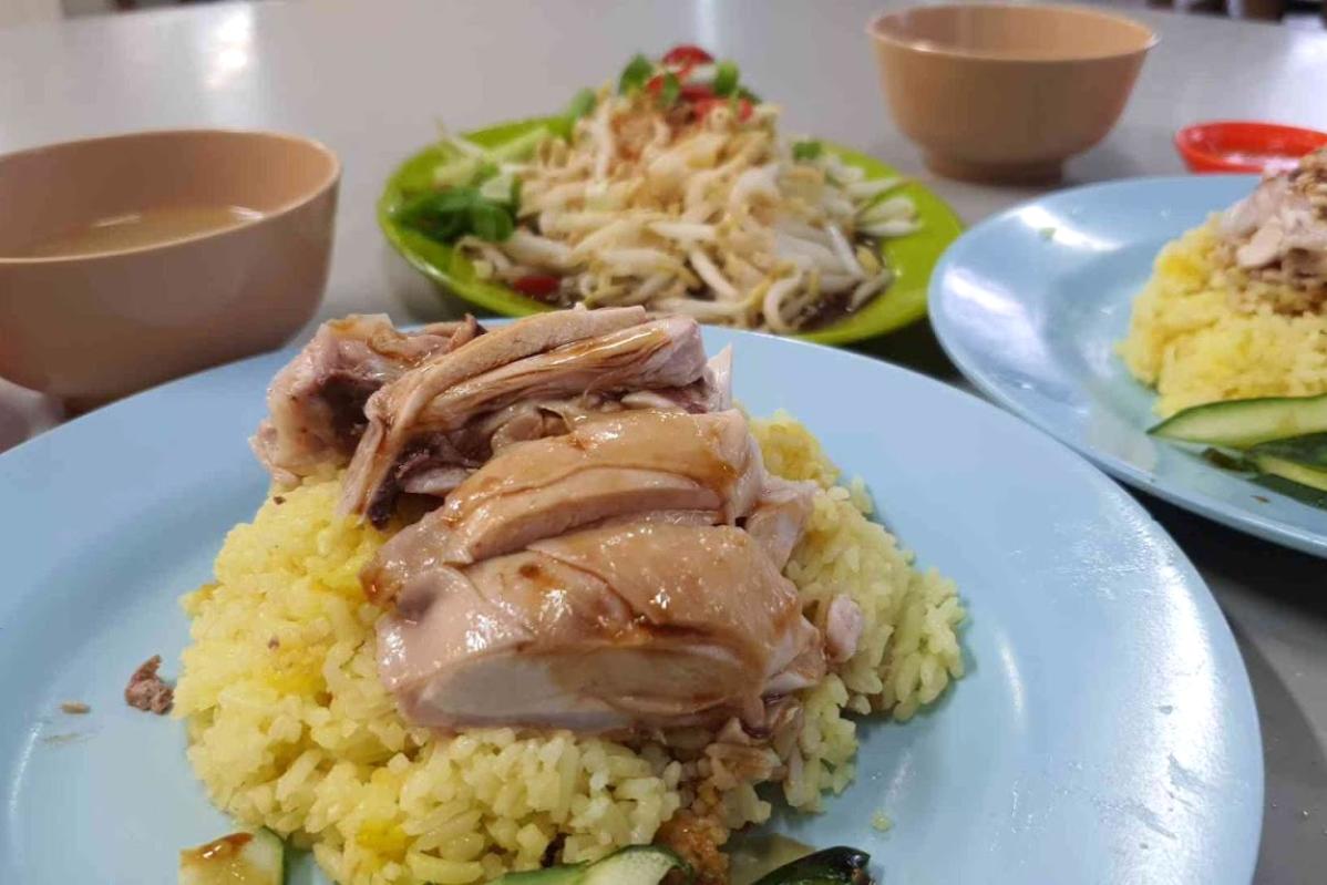 Top 9 Best Chicken Rice Shops in Ipoh 2025 12 Yoon-Kee-Bean-chicken-rice