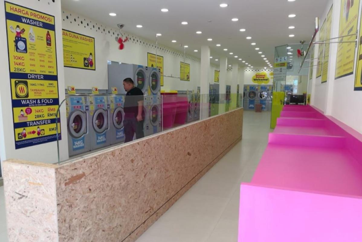 Top 10 Best Dry Cleaning Services in Selangor & KL 2025 11 dobiQueen-interior