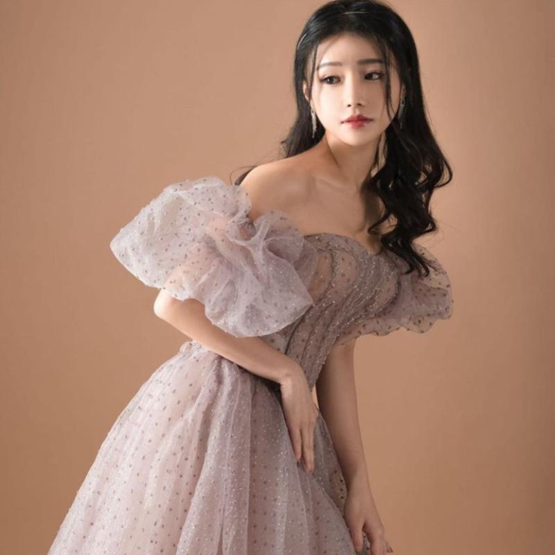 Top 10 Best Evening Dress Rental in KL for Prom or Dinner 2024