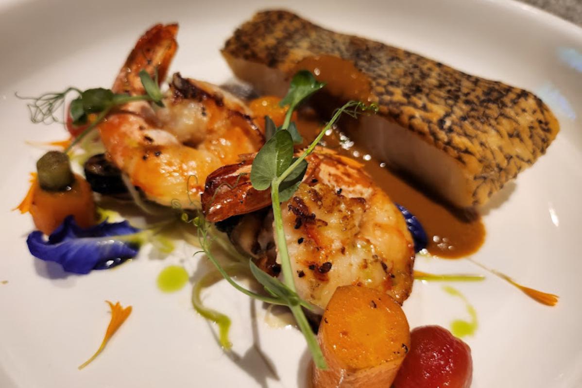 10 Restoran Terbaik untuk Dilawati pada Hari Bapa di Malaysia 2024 13 Atapas 1