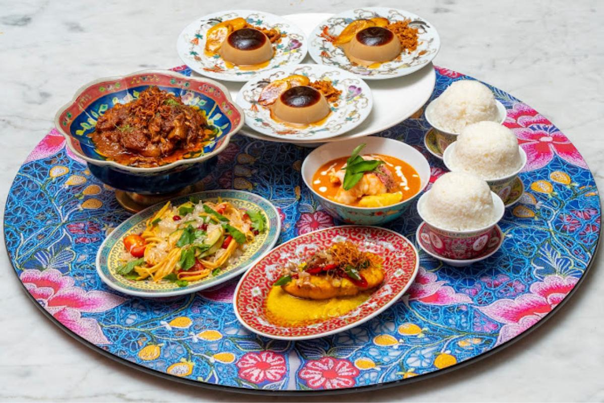 10 Restoran Terbaik untuk Dilawati pada Hari Bapa di Malaysia 2024 19 Kebaya Dining Room 1 1