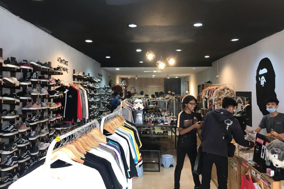 Top 10 Best Thrift Stores in Malaysia 2025 9 Round Dua