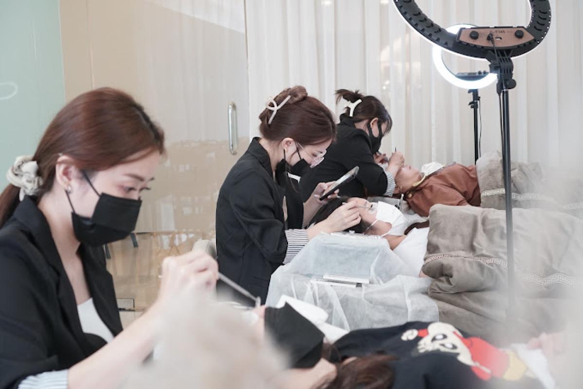 Top 10 Best Eyelash Lifts in KL & Selangor 2025 21 SLey Beaute Lounge Brow Lash Nail Specialist Kuala Lumpur