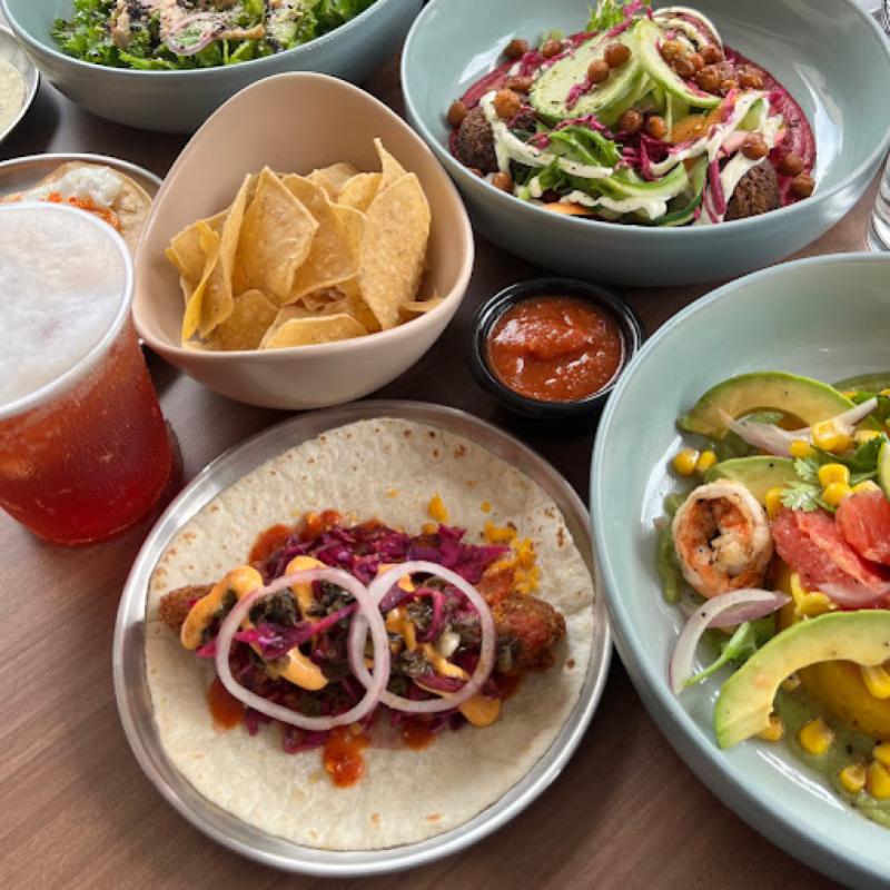 10 Restoran Terbaik Untuk Dilawati Pada Hari Ibu Bapa di KL 2024 5 Tinas Taqueria 1