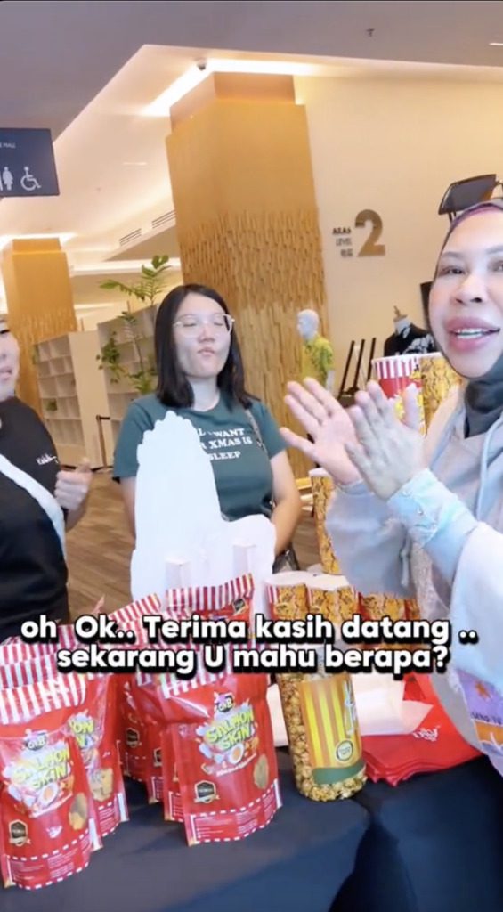 Dato' Seri Vida Amazes Malaysians with Mandarin Speaking Skills in Sabah! 2 WORLD OF BUZZ 1 1