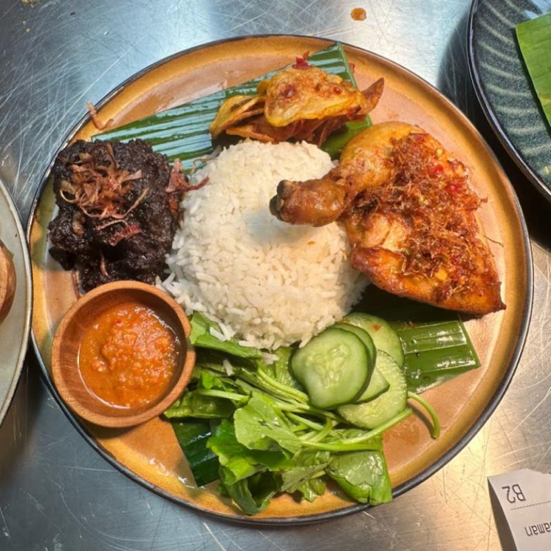 8 Restoran Masakan Melayu Terbaik di The Exchange TRX 2025 13 Meriah by Serai Group 1