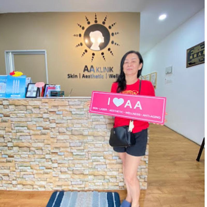 10 Tempat Terbaik Untuk Rawatan Stem Cell di Pulau Pinang 2025 17 Stem cell facial treatment promotes cell repair and wound healing. 1 1