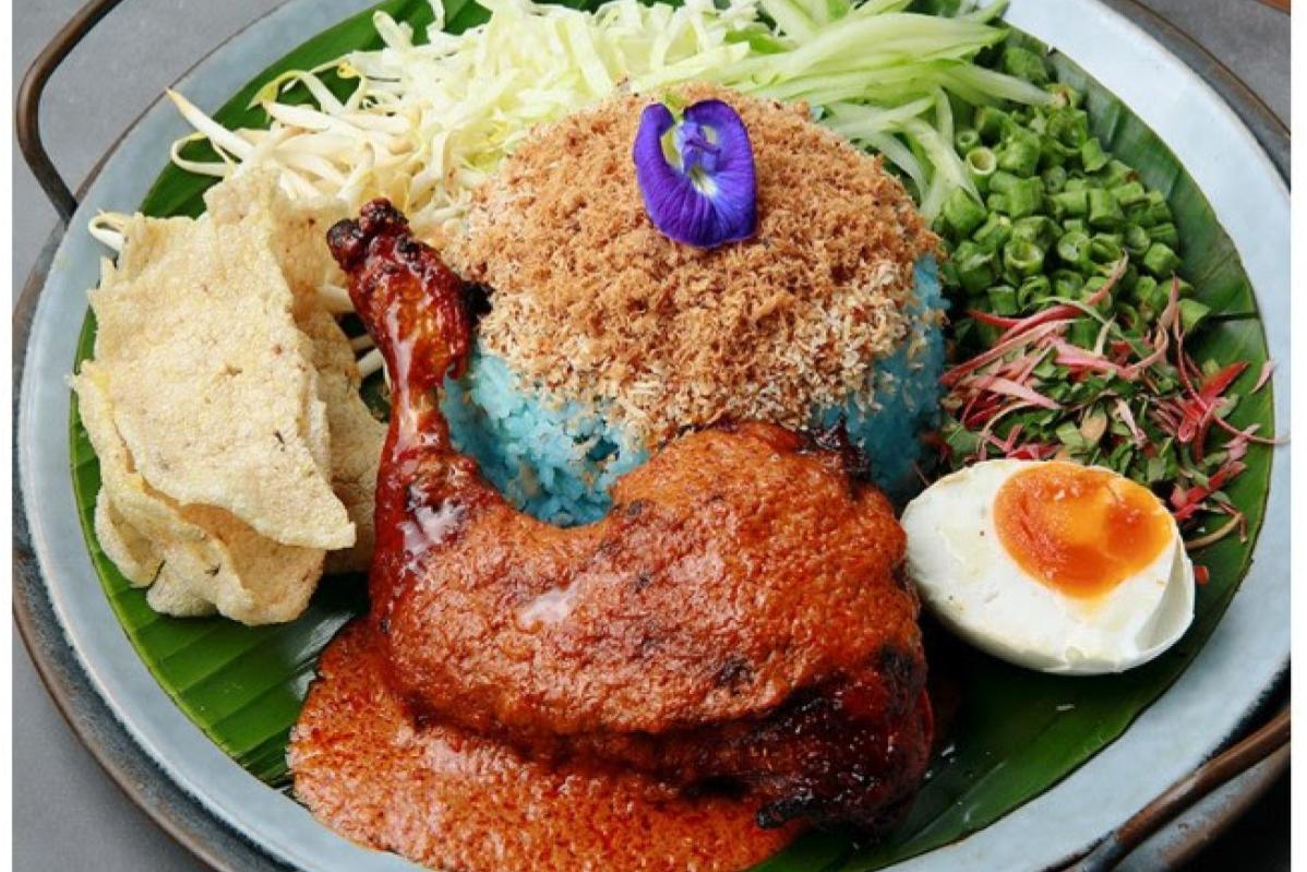 8 Restoran Masakan Melayu Terbaik di The Exchange TRX 2025 19 Two Sons The Loft 1