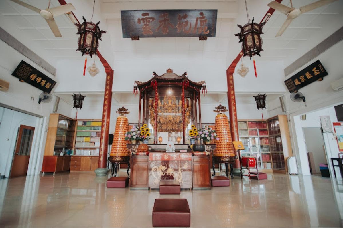 16 Must-Visit Places During Mid-Autumn Festival in Malaysia 2025 10 Celebrate Mid Autumn Festival At Tham Wah Wan Temple