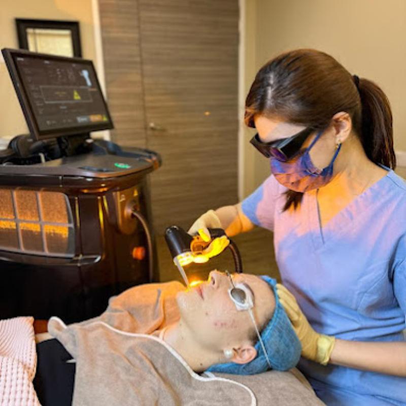 Top 10 Best HIFU Treatment Clinics in KL & Selangor 2025 15 Da Vinci Clinic 1