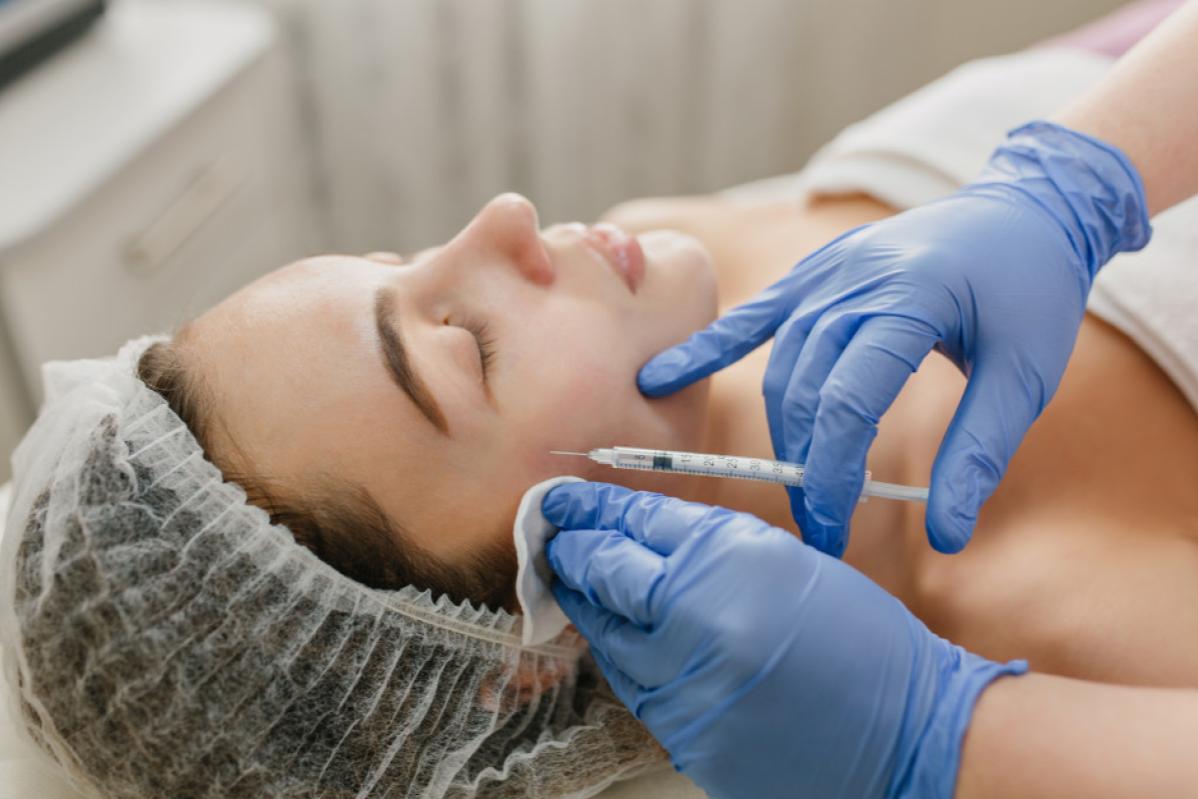 Top 10 Best Dermal Filler Clinics in KL & Selangor 2025 17 Ozhean Clinic