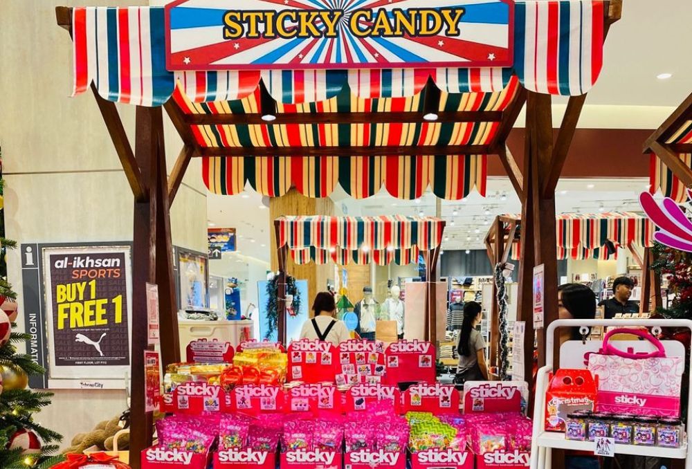 Top 10 Best Christmas Mall Decorations to Visit in Klang Valley 2025 3 svg%3E