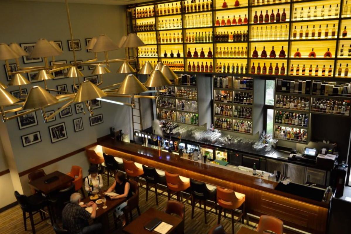 Top 10 Best Christmas Dinner Buffets in KL & Selangor 2024 8 Christmas Eve Buffet at Arthurs Bar and Grill Shangri La Hotel