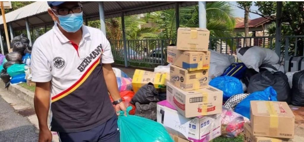 Top 10 Best Places to Recycle Your Clothes in Malaysia 2025 21 Life Line Clothing Malaysia LLC 1 e1737340706989