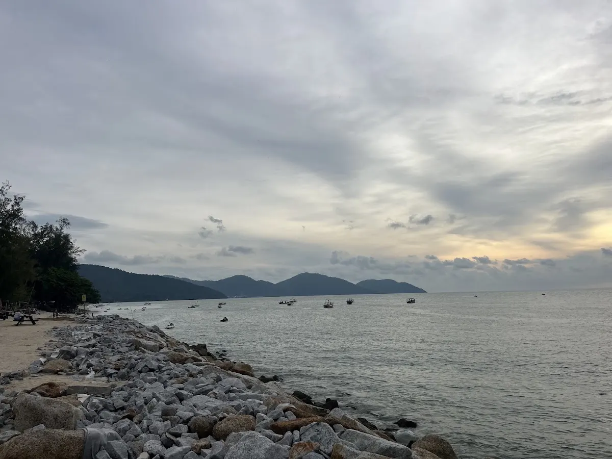 Top 10 Beaches in Penang 2026 2 Batu Ferringhi Beach Penang sandy coastline and sea