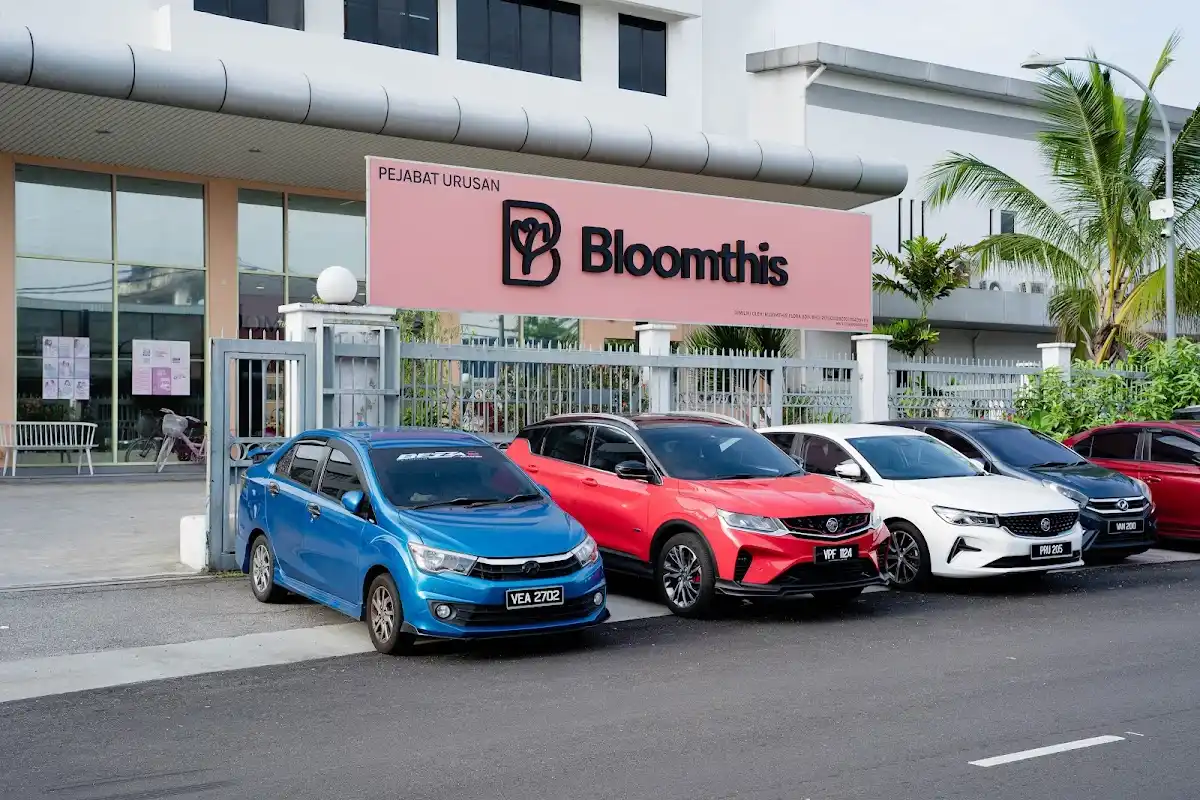 Top 10 Florists in KL & Selangor 2026 2 BloomThis florist Petaling Jaya fresh flower bouquet delivery