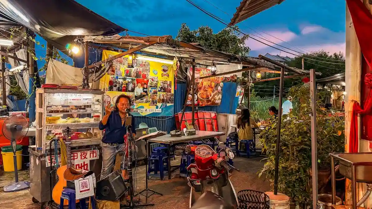 Top 10 Seafood in Melaka 2026 3 Capitol Seafood Longkang Siham Melaka back alley clams