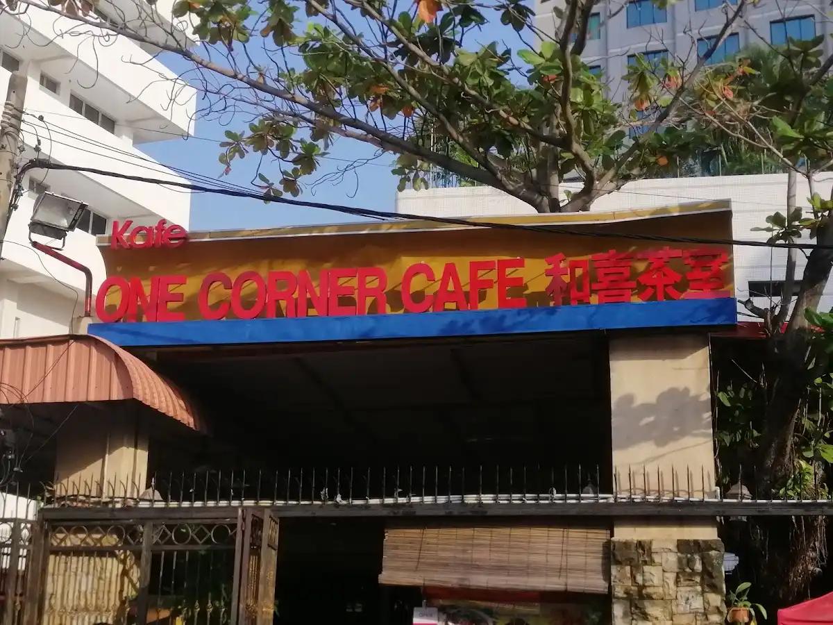 Top 10 Prawn Mee in Penang 2026 3 One Corner Cafe prawn mee Penang Jalan Bawasah