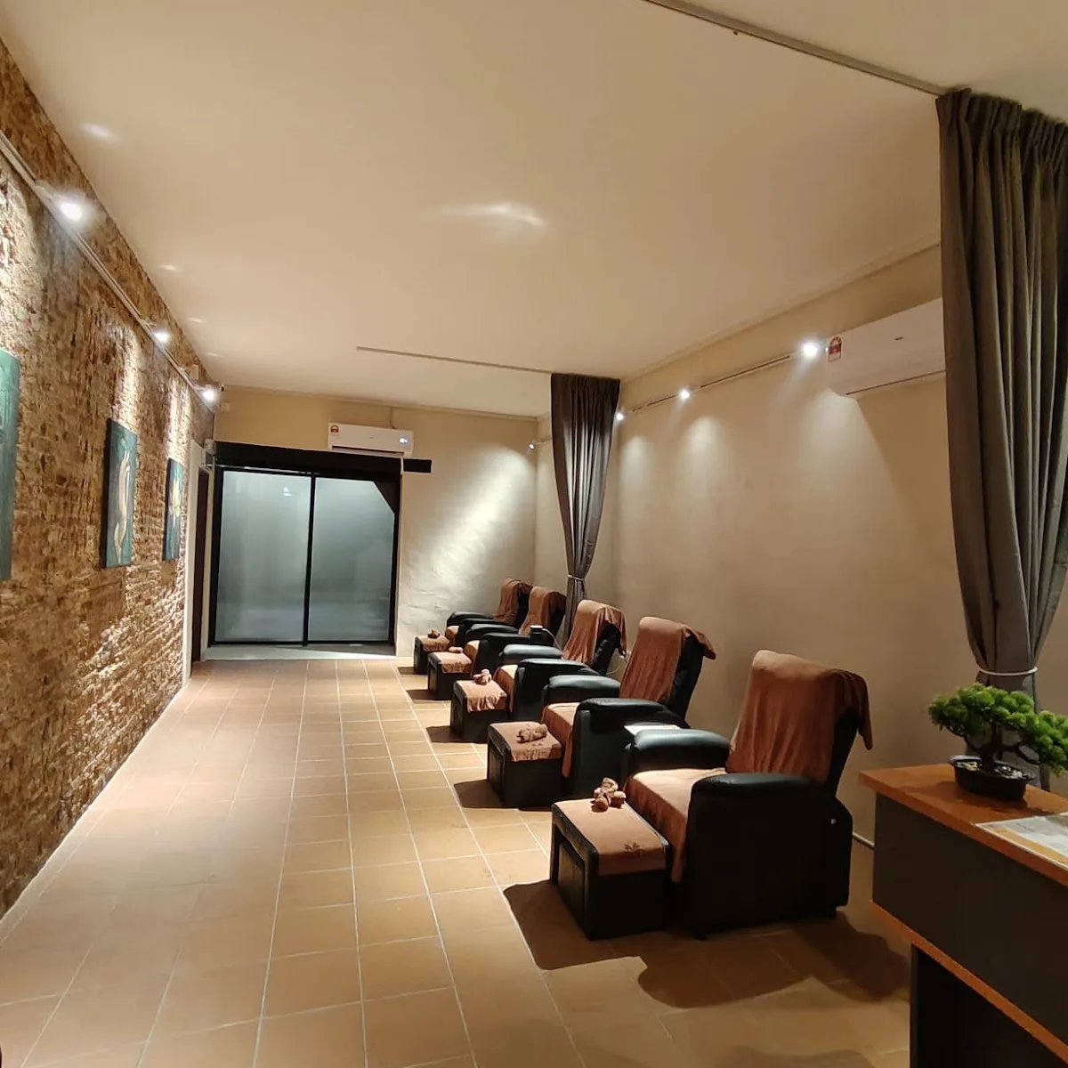 Top 10 Foot Massage in Penang 2026 3 Thai Awesome Reflexology Lebuh China Penang foot massage