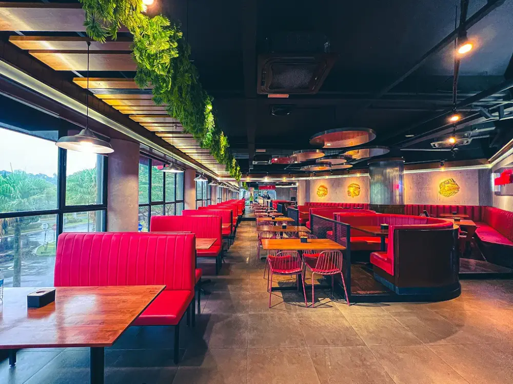Top 10 Pizza in Johor Bahru 2026 3 Woodfire Jotic wood fired pizza Jalan Air Molek Johor Bahru