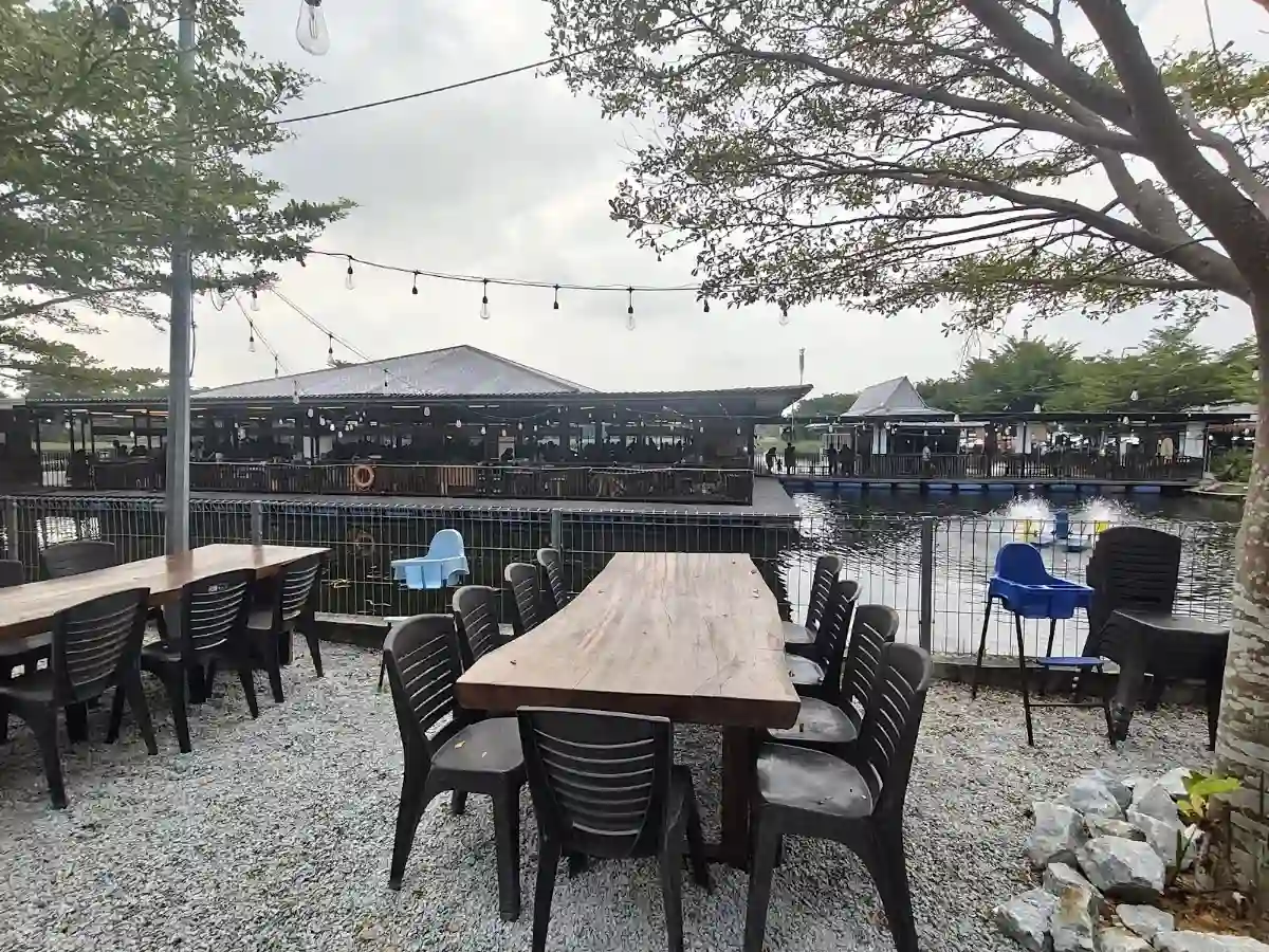 Top 10 Ikan Bakar in Ipoh 2026 4 ARASO Restoran Terapung floating restaurant Manjoi Ipoh ikan bakar