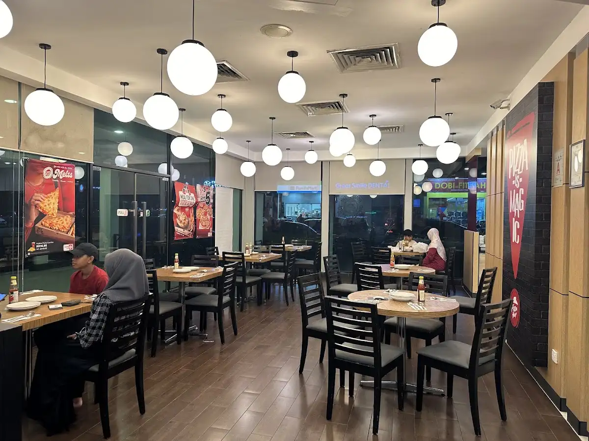 Top 10 Pizza in Melaka 2026 4 Pizza Hut Ayer Keroh Melaka pan pizza dine in