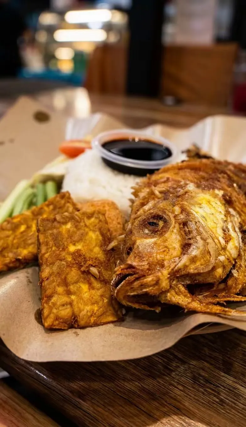 Top 10 Nasi Lemak in Ipoh 2026 4 Tok Mat Western and Nasi Lemak Ipoh Lang Jaya