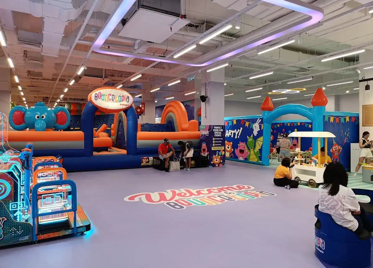 Top 10 Indoor Playgrounds in Johor Bahru 2026 5 Bouncetopia trampoline and indoor play Toppen Shopping Centre Johor Bahru