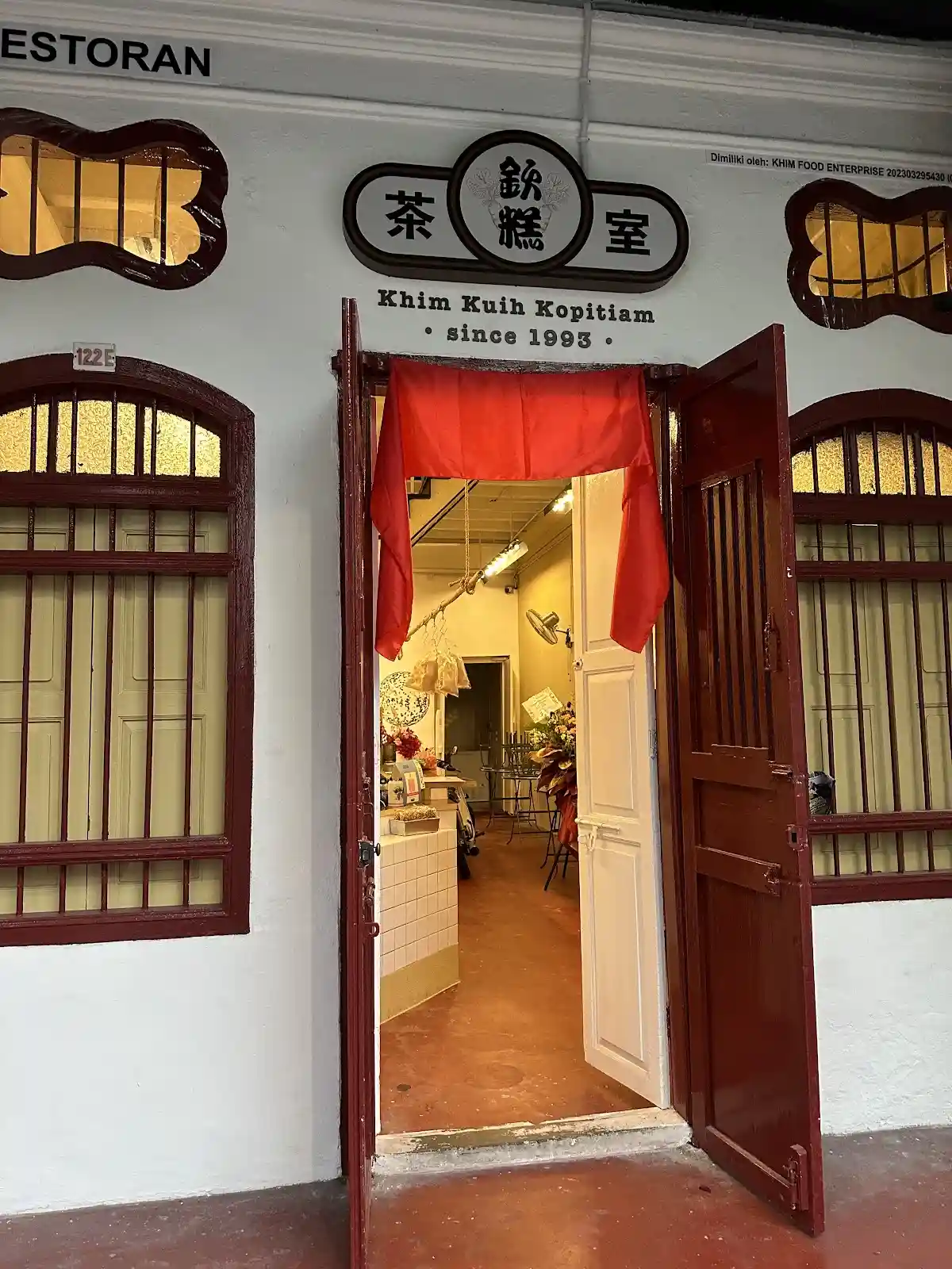 Top 10 Kopitiam in Penang 2026 5 Khim Kuih Kopitiam Hutton Lane Penang char koay kak lobak kopi