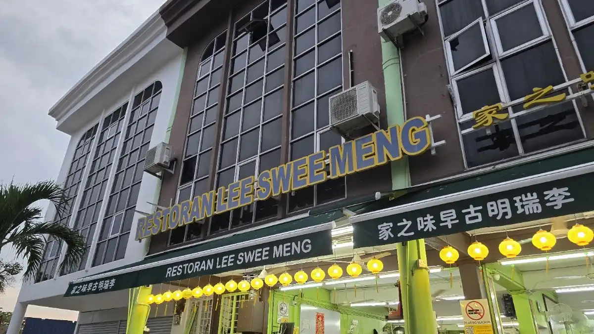 Top 10 Seafood in Melaka 2026 5 Restaurant Lee Swee Meng Melaka Raya Chinese seafood claypot