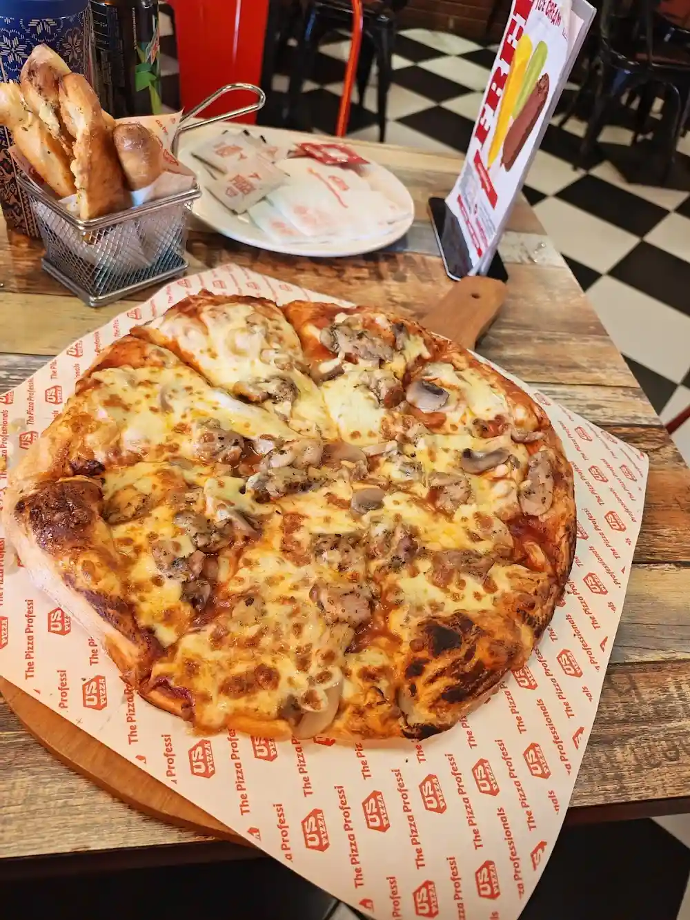 Top 10 Pizza in Johor Bahru 2026 5 US Pizza thin crust halal pizza Mount Austin Johor Bahru