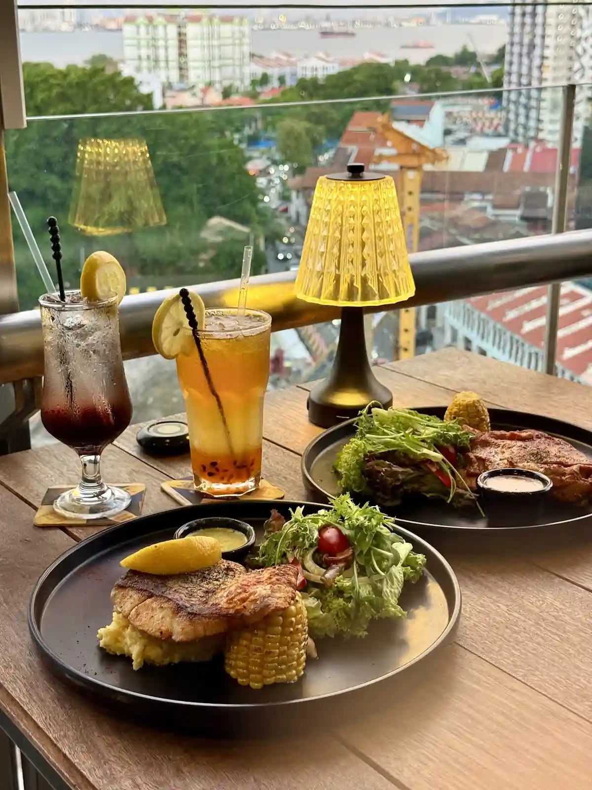 Top 10 Rooftop Bars in Penang 2026 6 CLOUD EiGHT skybar Jalan Magazine George Town Penang rooftop