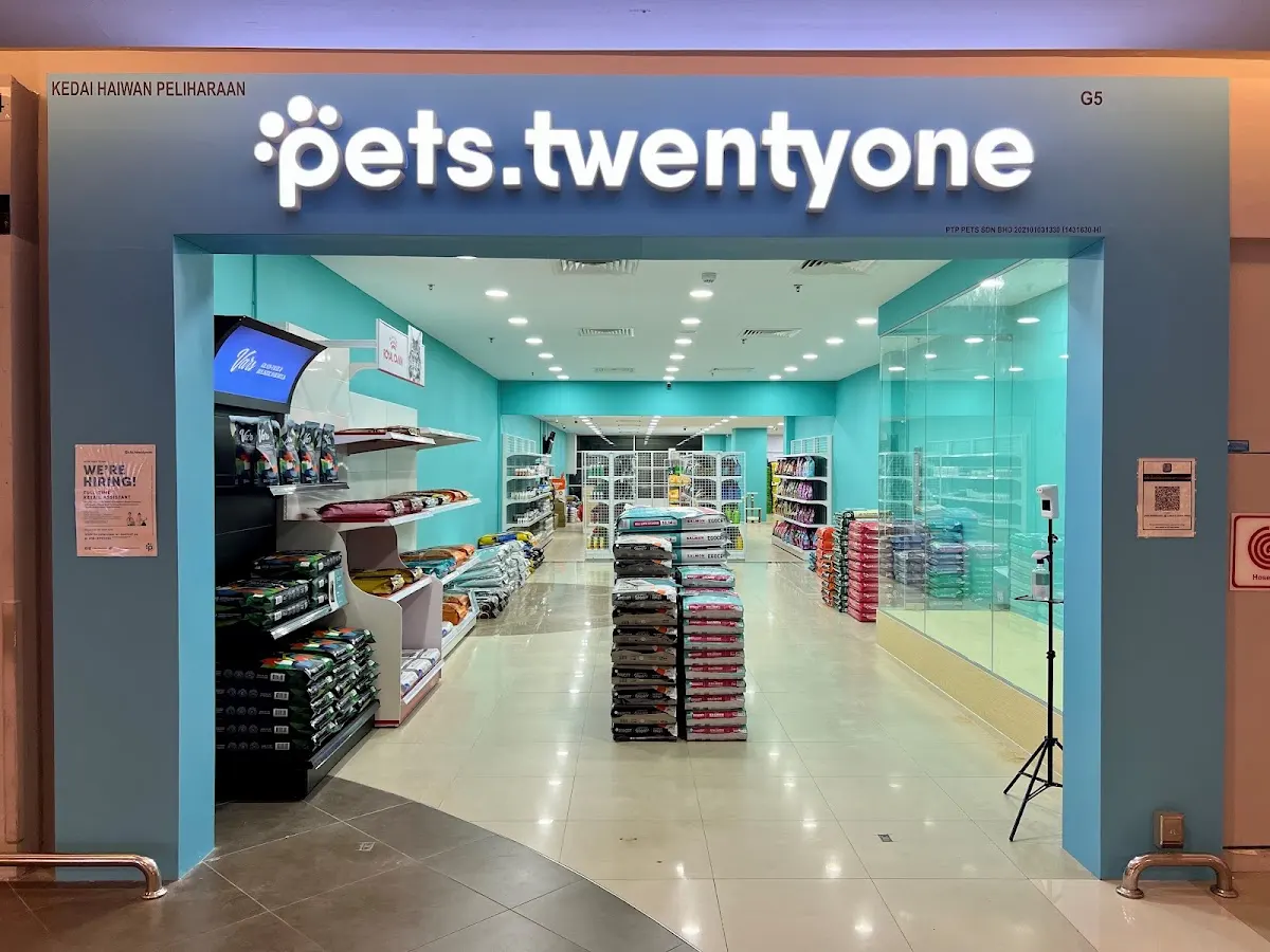 Top 10 Pet Shops in KL & Selangor 2026 6 pets.twentyone Lotus's Setia Alam Shah Alam pet shop