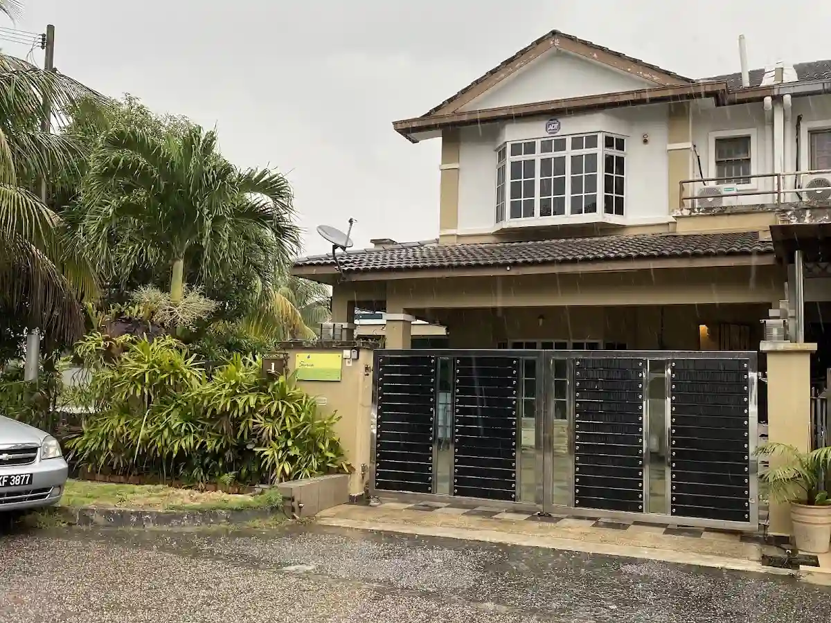 Top 10 Homestays in Johor Bahru 2026 6 Suria Homestay JB with swimming pool Mount Austin Johor Bahru
