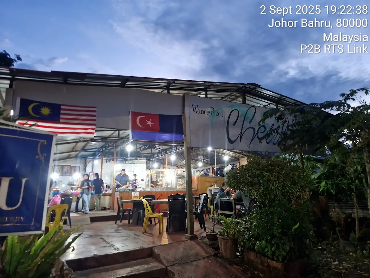 Top 10 Nasi Lemak in Johor Bahru 2026 6 Warung Pokok Cherry nasi lemak Bandar Johor Bahru 24 hours
